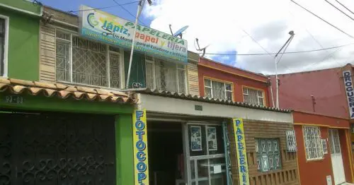 PAPELERIA LAPIZ PAPEL Y TIJERA PAPELERIA LAPIZ PAPEL Y TIJERA